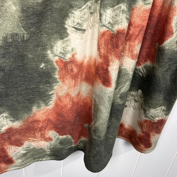 Perfectly Priscilla Womens Tunic/Mini M Rust Green Tie Dye Pattern 3/4 Sleeves - Picture 7 of 12